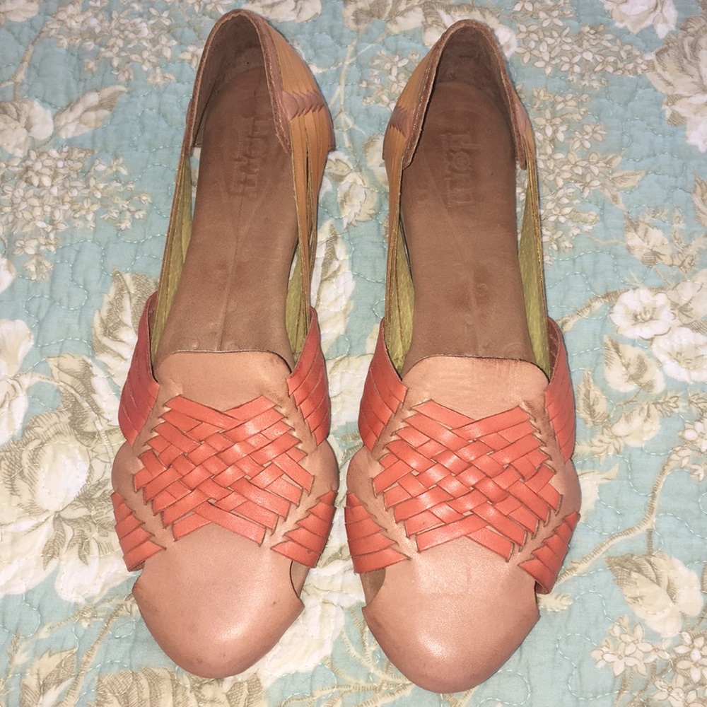 Born NEW! Huarache Woven Leather Sandals Shoes